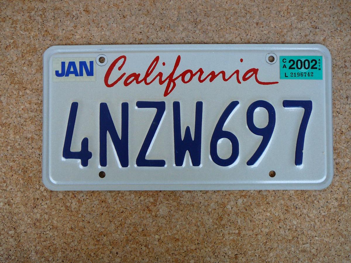 USA SPZ California – 4NZW697