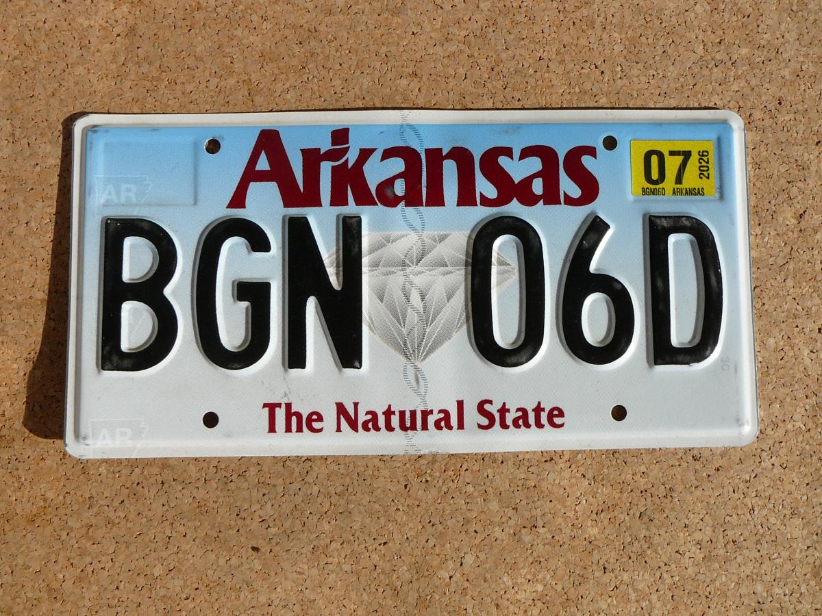 Americká SPZ Arkansas BGN 06D – The Natural State
