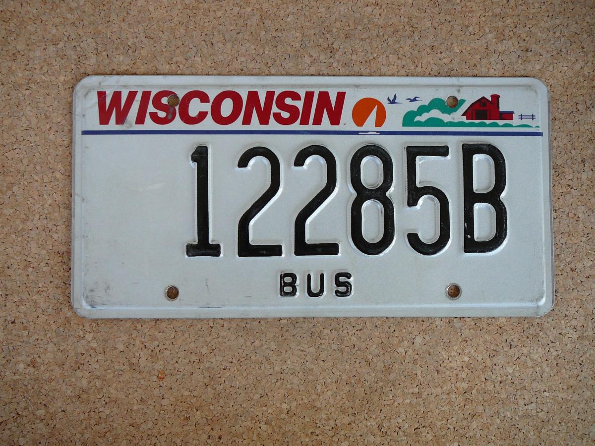 Americká SPZ Wisconsin 12285B – Bus