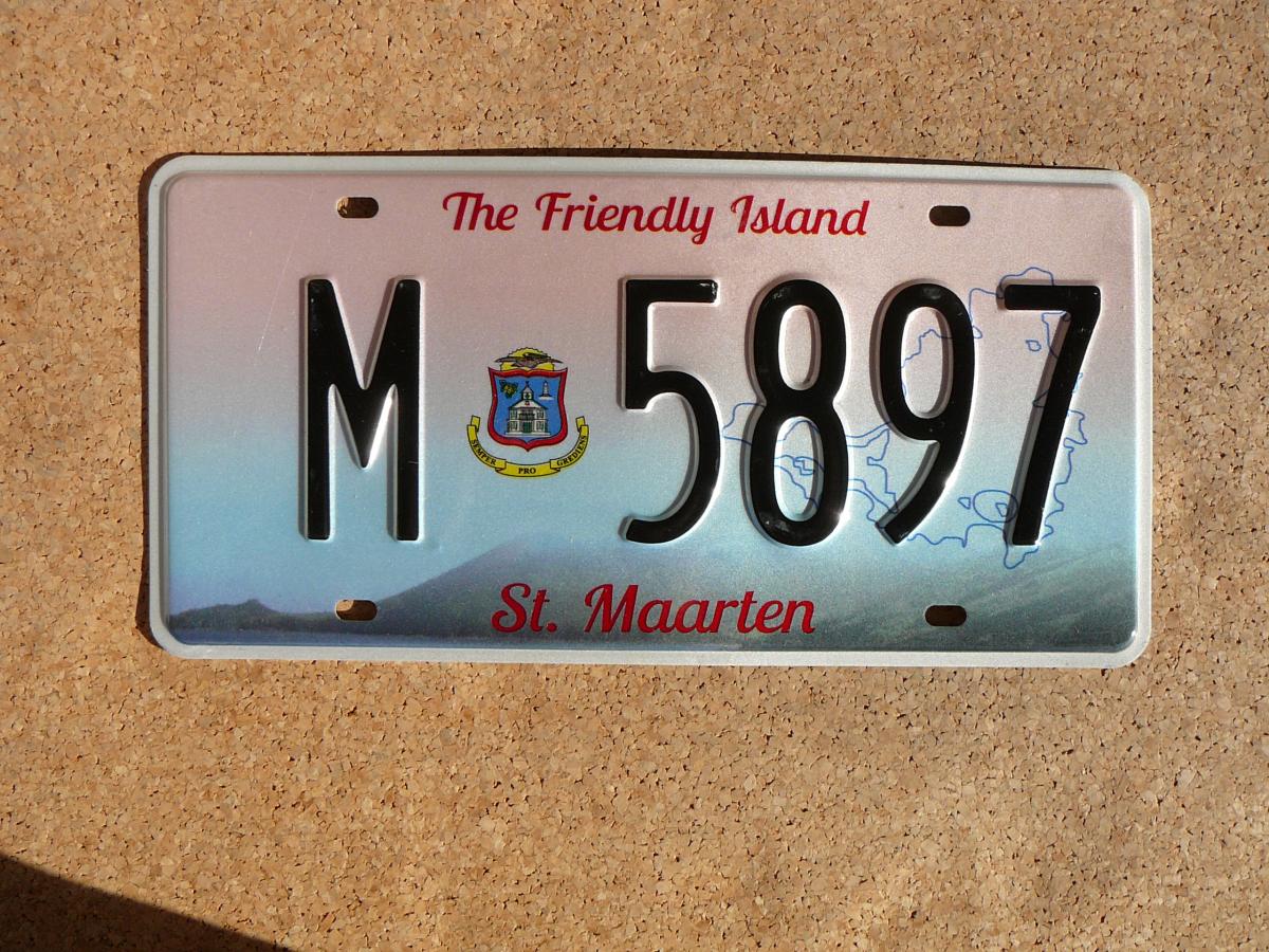 SPZ St. Maarten M 5897 – The Friendly Island