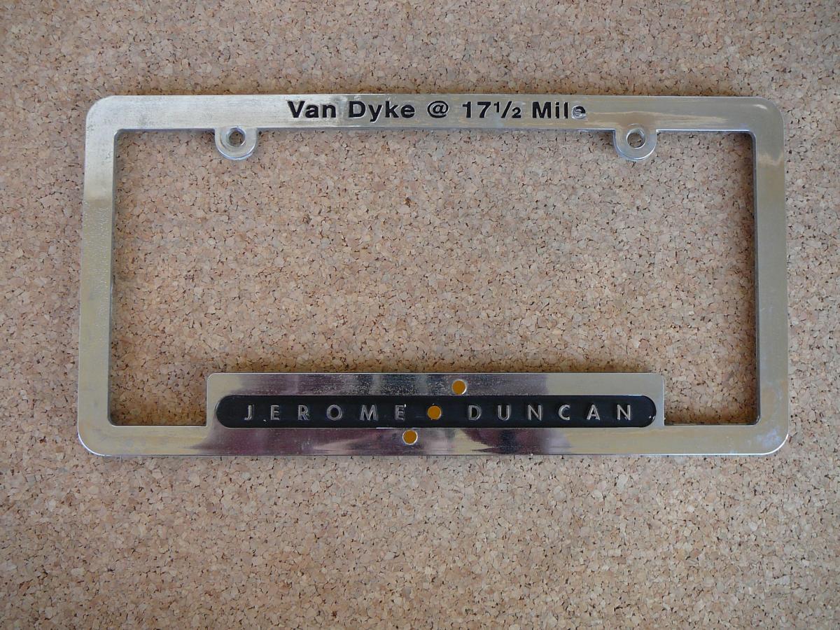 Rámeček SPZ Jerome Duncan Van Dyke Michigan – chromový